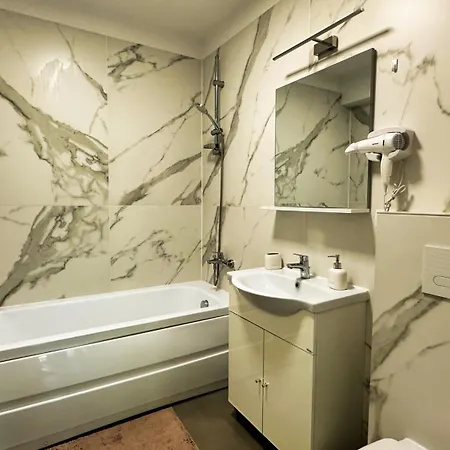 Feels Like - Free Parking - Powered By Neo טימישוארה