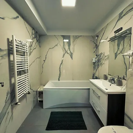 דירה Feels Like - Free Parking - Powered By Neo *