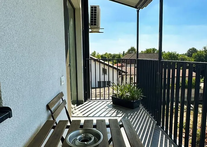 Feels Like - Free Parking - Powered By Neo Тимишоара