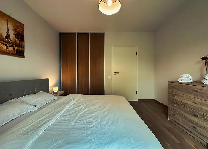 Feels Like - Free Parking - Powered By Neo Апартаменты *