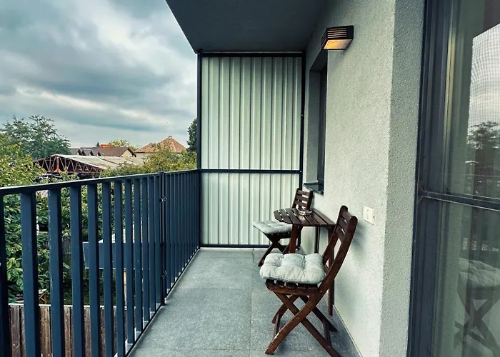 Feels Like - Free Parking - Powered By Neo Timişoara